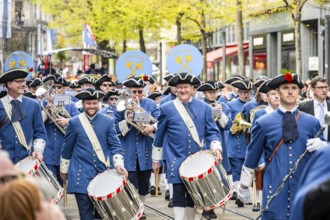 Parade of historically costumed guildsmen, Sechseläuten or Sächsilüüte, Zurich Spring Festival,