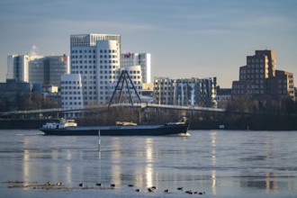 Buildings in Düsseldorf Media Harbour, Gehry buildings, Neuer Zollhof and behind it RWI office