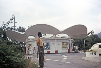 Modern architecture D. Whittingham petrol station, Kingston, Jamaica 1970