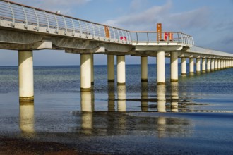 The new Prerow pier, at 720 metres the longest pier in the Baltic Sea, Prerow seaside resort,