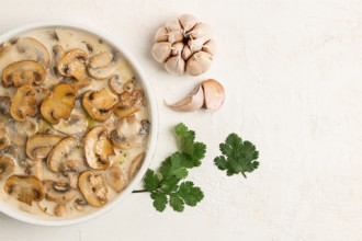 Champignons in creamy garlic sauce, with herbs and spices, gravy, sauce, no people