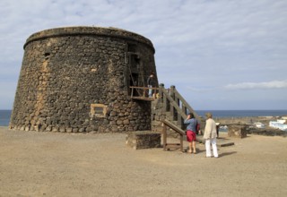 Fortified tower, Fortaleza del Toston, El Cotillo, Fuerteventura, Canary Islands, Spain, Europe