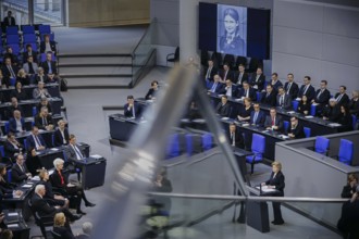 Eva Szepesi speaks in the plenary of the German Bundestag on Holocaust Remembrance Day. Berlin, 31