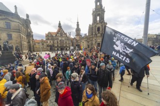 160 organisations and initiatives demonstrated against the right in Dresden on Saturday. Around 10,