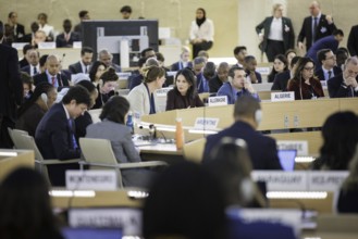 Annalena Bärbock, Federal Foreign Minister, (R) photographed during the 55th session of the UN