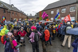 Demonstration against the demolition of the lignite village of Lützerath, from the village of