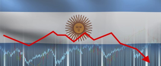 Graph of the fall of the Argentine economy, economic decline. Argentine economic crisis graph,