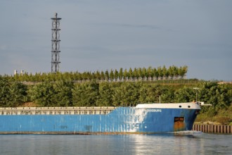 The Rhine Park in Duisburg-Hochfeld, former industrial site, steel industry, 60 ha, large, with 1.4