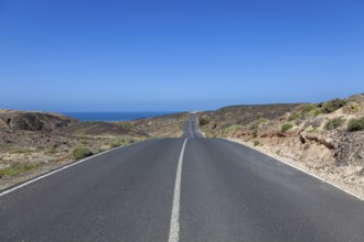 Road to the bay of La Pared, Fuerteventura, Canary Islands, Spain, Europe