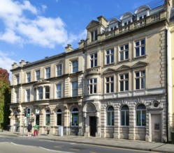 Historic building Lloyds Bank, High Street, Old Town, Swindon, Wiltshire, England, UK