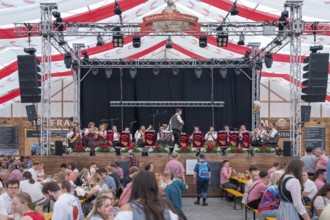 Music band in the well-attended beer tent at the time of the Kulmbach Beer Week, Kulmbach, Upper