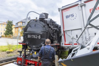 There was a serious accident between a train on the Weißeritz Valley Railway and a lorry from the