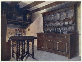 Furniture around the turn of the century 1900, Welsh oak chest of drawers (1910, 1911), Oak Welsh