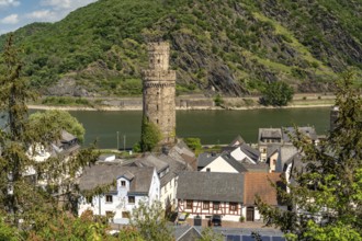 View of Oberwesel with the Ochsenturm tower and the Rhine, World Heritage Site Upper Middle Rhine