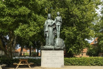 Statue of Queen Margrethe I and Erik of Pomerania, Viborg, Denmark, Europe