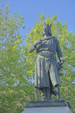 Sculpture Saint Louis, Louis the Saint, Louis IX, French, French, king, statue with crown and