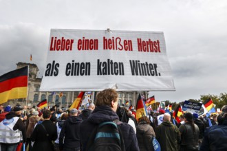 With the slogan Better a hot autumn than a cold winter, AfD supporters demonstrate against