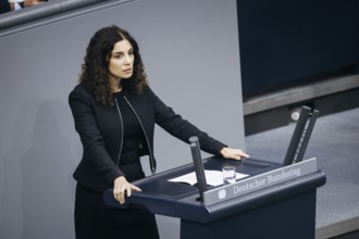 Jessica Tatti, BSW (Buendnis Sahra Wagenknecht) recorded during a speech on the topic of internal