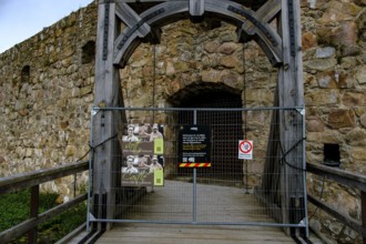 Closed due to security measures, Kronoberg castle ruins (Kronobergs slottsruin), Växjö, Smaland,