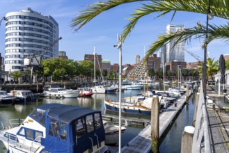 Rotterdam Marina, sports boat harbour, sailing boats, motor yachts, in the inland harbour,