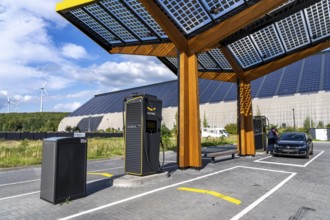 E-fuelling station on the site of the former Lohberg colliery in Dinslaken, 4 300 kW fast-charging