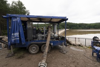 Flood in North Rhine-Westphalia, Steinbachtalsperre in the district of Euskirchen, the dam