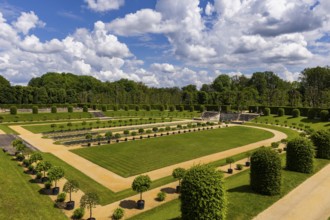 The Grosssedlitz Baroque Garden with the Friedrich Palace is located on a hill on the left bank of