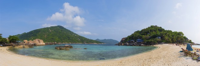 Granite rocks on the beach of Nang Yuan Island, island, holiday island, nobody, empty, lonely,