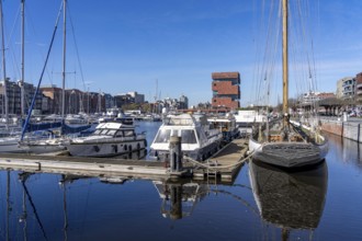 The MAS, Museum aan de Stroom, Museum am Strom, Willemdok, Jachthaven Antwerpen harbour basin, old