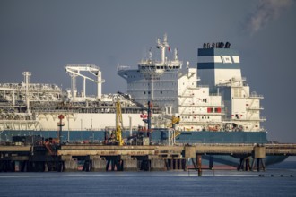 The Höegh Esperanza, an LNG storage and vaporisation vessel, is moored at the LNG terminal near