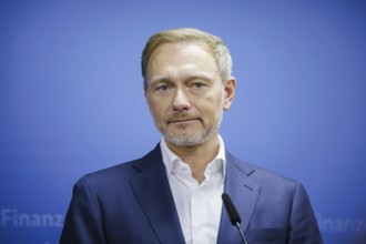 Christian Lindner (FDP), Federal Minister of Finance, gives a press statement at the Ministry of