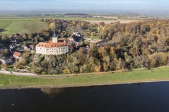 Aerial view of castle Hirschstein, at river Elbe north of city Meissen, Germany, Europe