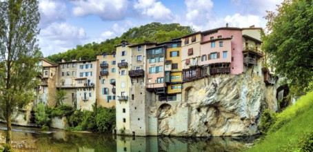 Pont en Royans. Houses hanging above river La Bourne. Isère. Auvergne-Rhone-Alpes. Vercors regional