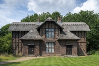 Rustic half-timbered house, country house, Queen Charlotte's Cottage, Royal Botanic Gardens (Kew