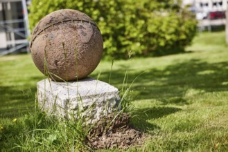 Globe sundial in the spa gardens of Innerlehen, Bernau im Black Forest, Black Forest, Waldshut