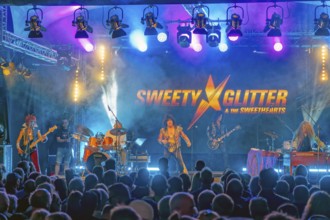 Sweety Glitter Band Hameln Germany