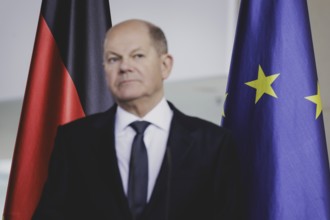 Olaf Scholz (SPD), Federal Chancellor, speaks to the media after a joint meeting with Ferdinand