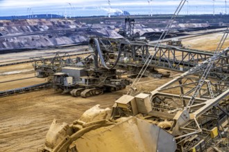 Opencast lignite mine Garzweiler 2, bucket wheel excavator 261 excavating the surface, at the rest