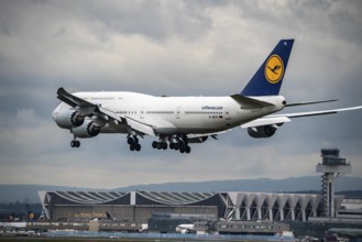 Lufthansa Boeing 747-830, approaching Frankfurt am Main Airport, German Air Traffic Control Tower,