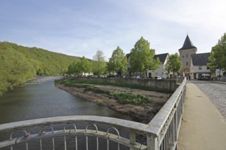 Bridge at the lower gate over the Glan with historic lower gate, town gate, town tower, Meisenheim,