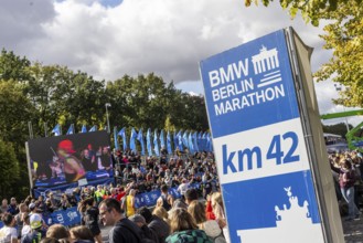 BMW Berlin Marathon. With 54, 280 finishers, it is the most popular running event in Germany.