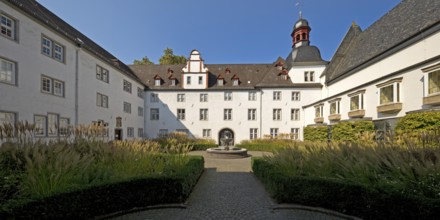 Historic town hall in the former Jesuit college, inner courtyard with fountain, Old Town, Koblenz,