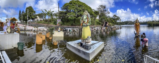 Panorama panoramic photo of Hinduism pilgrimage site holy Hindu lake Ganga Talao Grand Bassin for