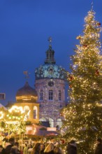 Christmas market at Charlottenburg Palace. Berlin, 08.12.2024