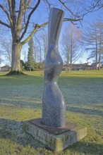 Sculpture Flux by Raphael Beil 2019, stone sculpture, stone, granite, modern art, abstract art,