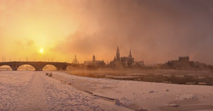 Dresden, morning fog over the Elbe. With temperatures as low as 20 degrees below zero, the Elbe