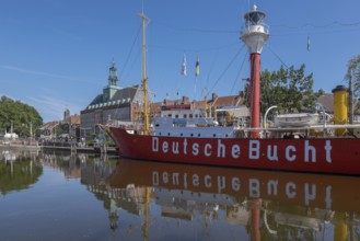 Town Hall with East Frisian State Museum, Lightship German Bight, Ratsdelft, Emden, East Frisia,