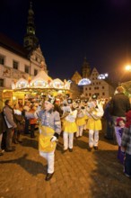 Mountain parade at the Christmas market in Pirna Pirna is a large district town and administrative