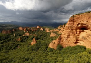 The Las Medulas near the Spanish town of Ponferrada were the most important gold mine of the Roman