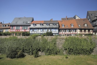 Half-timbered houses with moat, Höchst, Main, Frankfurt, Hesse, Germany, Europe